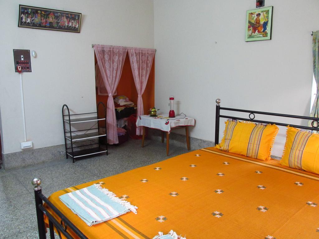Pubali Homestay Bolpur Ngoại thất bức ảnh